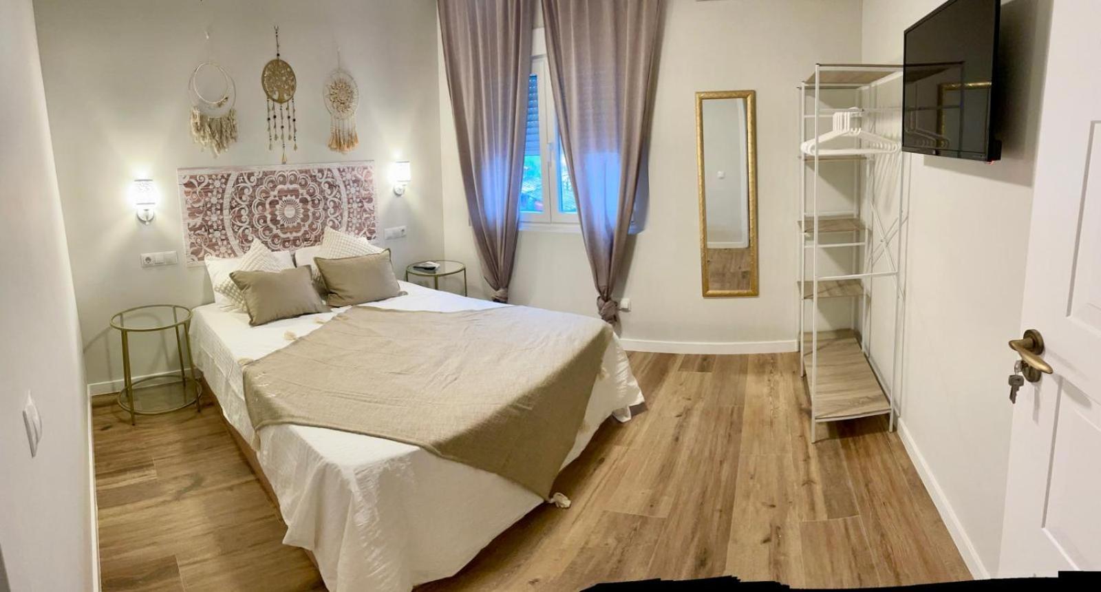 La Sonrisa De Niki Guest House Torrejon de Velasco Ngoại thất bức ảnh
